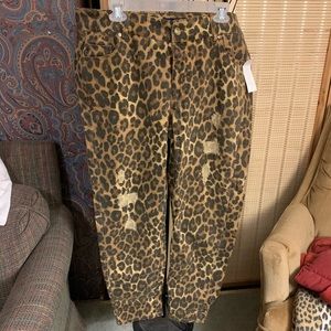 NWT - Leopard print jeans -size 18